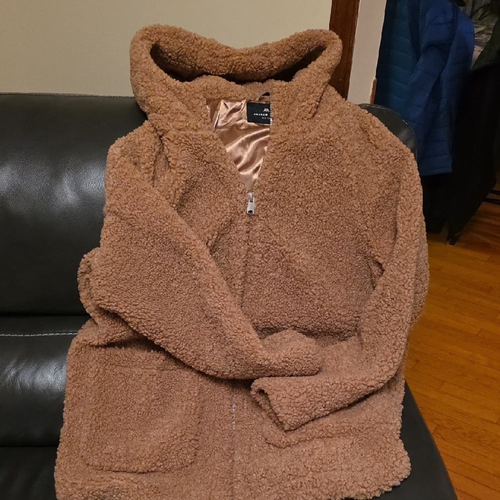 Andrew Marc women's teddy bear jacket, new condition